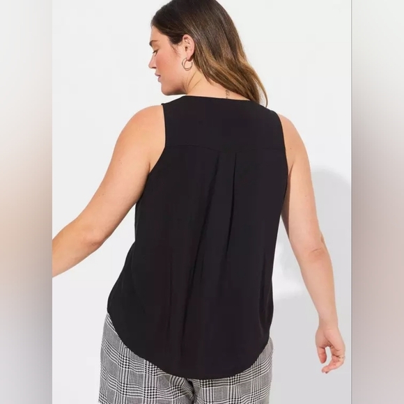 Torrid Black Chalice Henley Pocket Sleeveless Tank 2x New - Picture 3 of 11